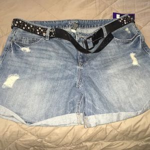 NWT APT 9 Shorts